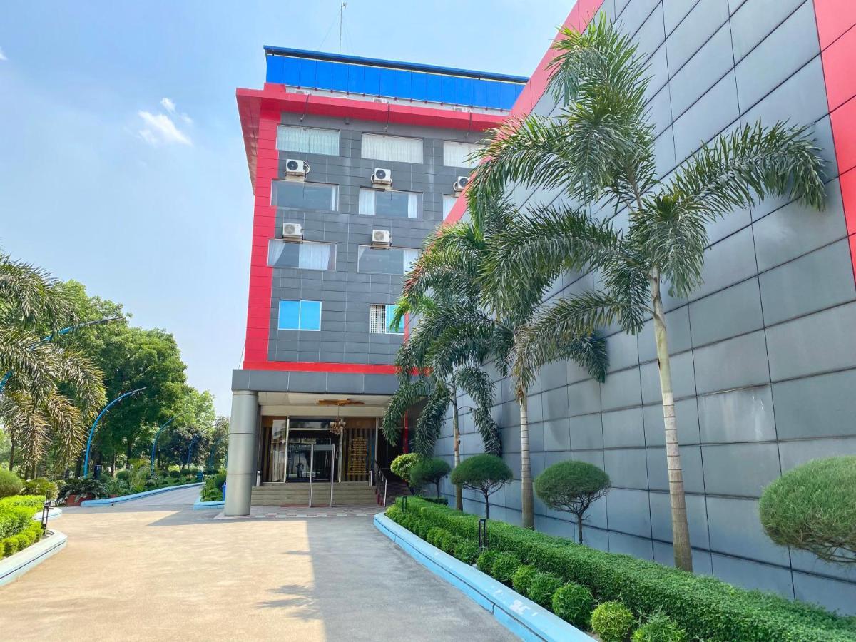 Cculb Resort & Convention Hall Gazipur Exterior foto